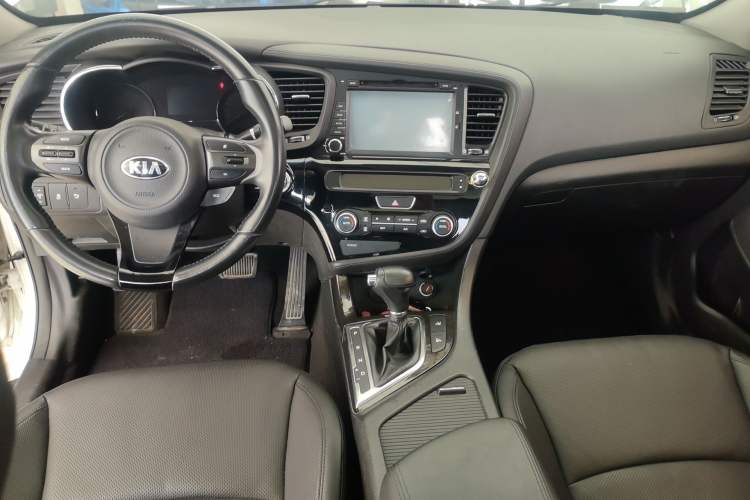 Used Kia K5 2015 2.0L Automatic LUX