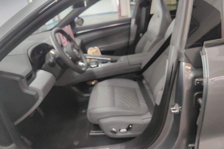 Used Zeekr 001 2025 YOU Edition 100 kWh All-Wheel Drive