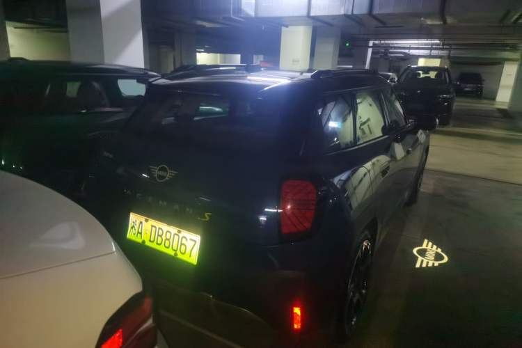 Used MINI Electric ACEMAN 2024 SE Artist
