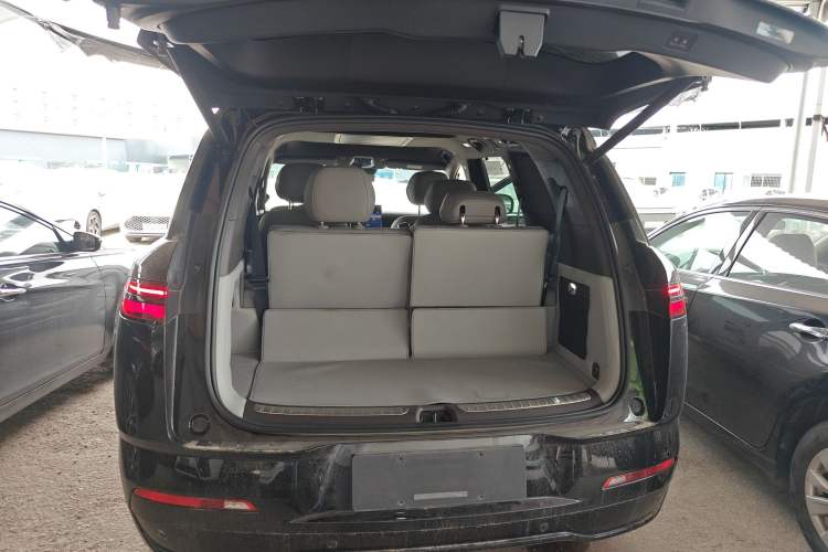 Used Denza N8L 2025 Model Flagship Model