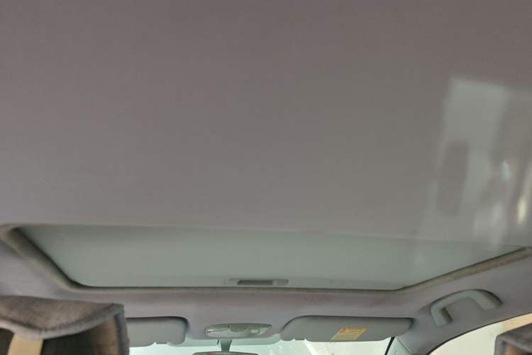 Used Zotye Z300 2013 1.6L Automatic Luxury Model