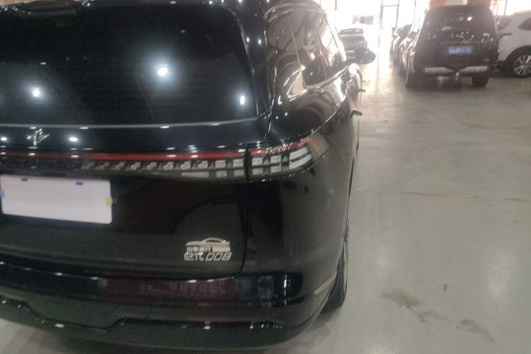 Used Dongfeng eπ eπ008 2024 210Max Range-Extended Version 6 Seats