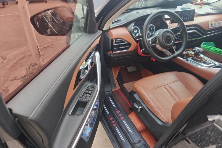 Used Zotye T500 2018 1.5T Automatic Smart Connected Prestige Model
