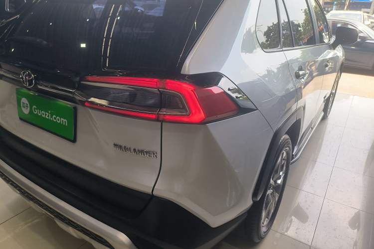 Used Toyota Wildlander 2020 2.0L CVT Two-Wheel Drive Luxury Edition
