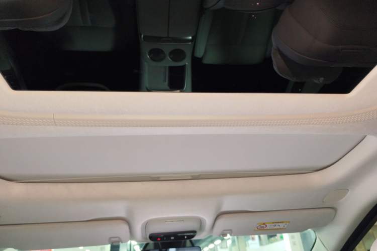 Used XPeng X9 2025 740 Ultra-Long Range Max