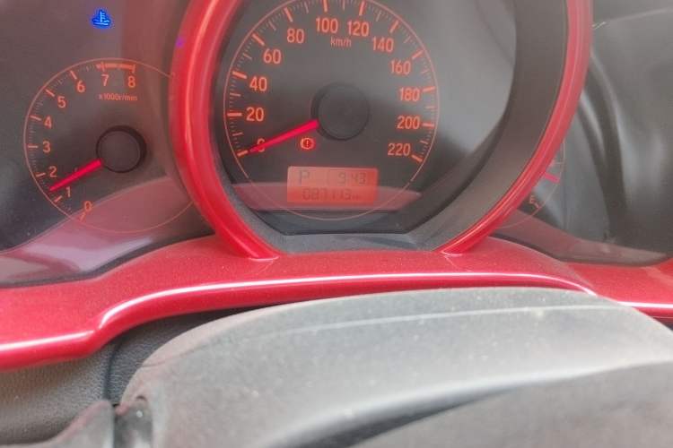 Used Honda Fit 2014 1.5L LX CVT Comfort Model
