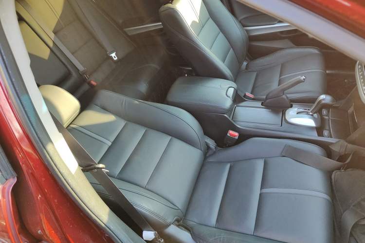 Used Honda Crosstour 2014 2.4L Luxury Edition
