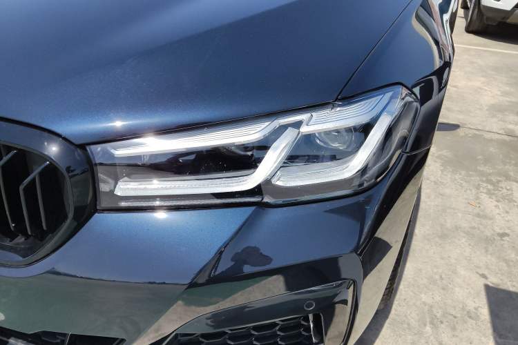 Used BMW 5 Series 2021 530Li Leading Model M Sport Package Left Front Headlight