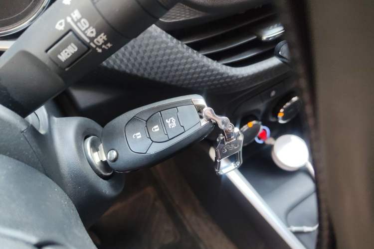 Used Chevrolet Cavalier 2022 325T Automatic Enjoyment Edition