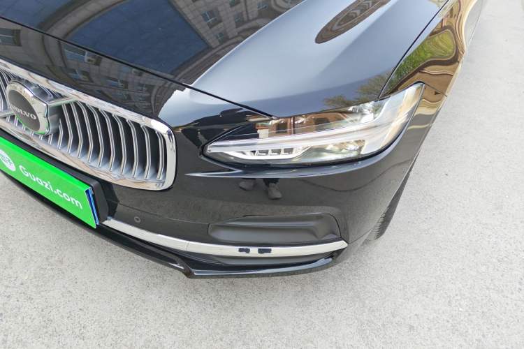 Used Volvo S90 2024 B5 Zhiyi Luxury Edition