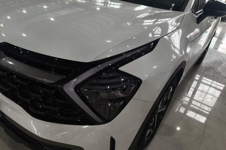 Used Kia Sportage (Chinese Domestic Model) 2023 1.5T Two-Wheel Drive Prestige Edition
