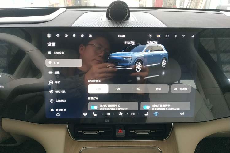 Used Hima AITO M8 2025 Extended-Range Ultra Version 53.4 kWh 6-Seater Edition
