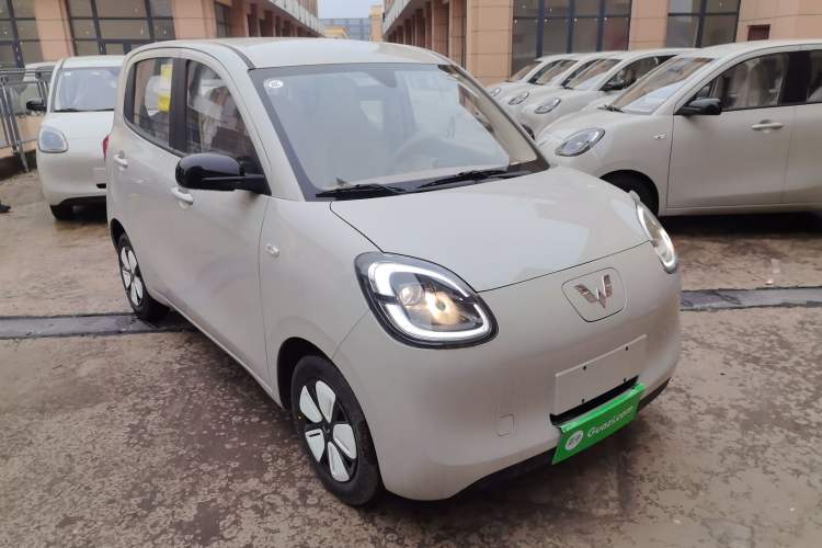 Used Wuling Hongguang MINIEV 2025 Four-Door Version Advanced Edition
