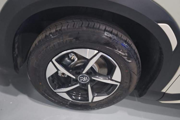 Used BYD Yuan UP 2025 Intelligent Driving Version 401 KM Dynamic Edition