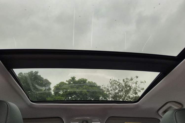 Used Chery Tiggo 8 2018 1.5 TCI Automatic Luxury Model 5 Seats Headliner