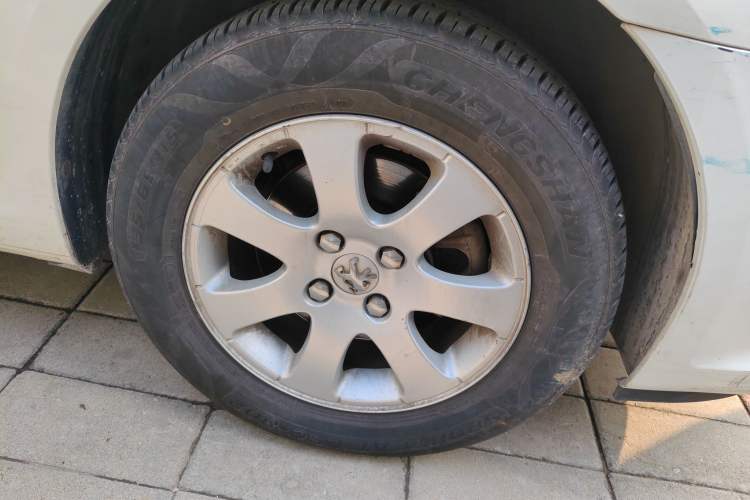 Used Peugeot 307 2012 Hatchback 1.6L Automatic Comfort Edition
