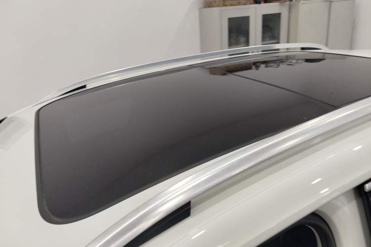 Used Volkswagen Golf 2015 1.4TSI Sportsvan
