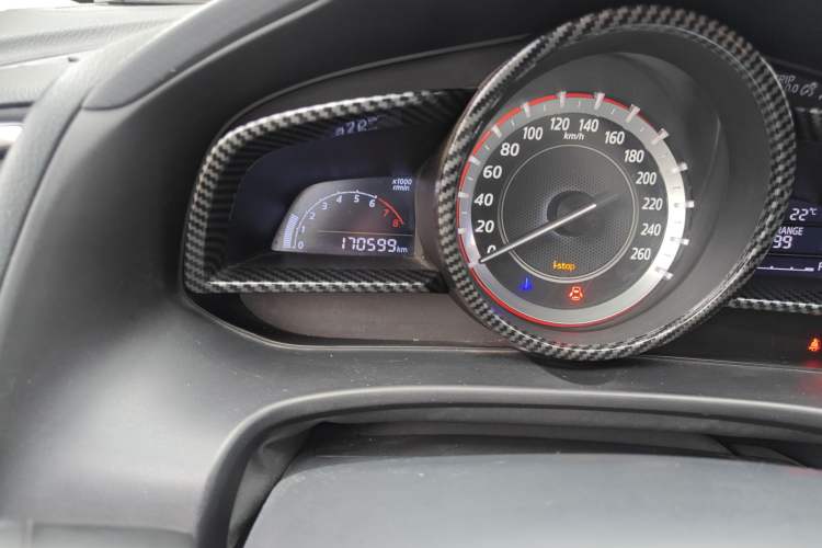 Used Mazda 3 Axela 2016 Sedan 1.5L Manual Comfort Model Odometer Close Up