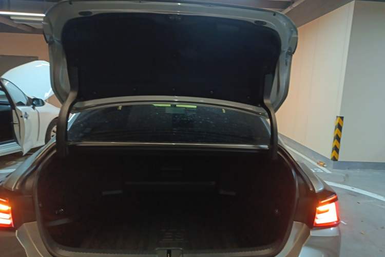 Used Lexus ES 2025 200 Premium Edition