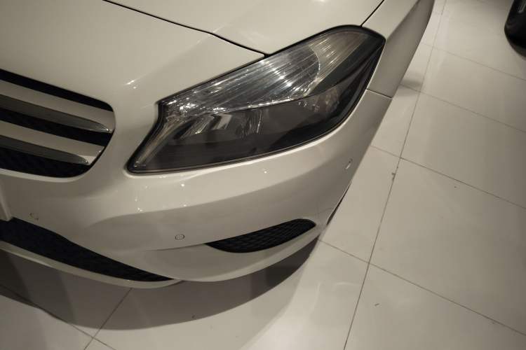 Used Mercedes-Benz A-Class (Import) 2013 A 180 Fashion Model