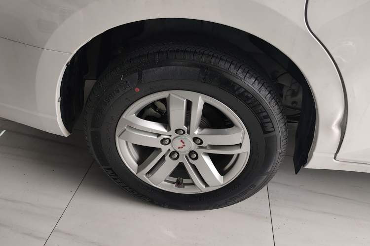Used Wuling Hongguang PLUS 2019 1.5T Manual Luxury 7-Seater