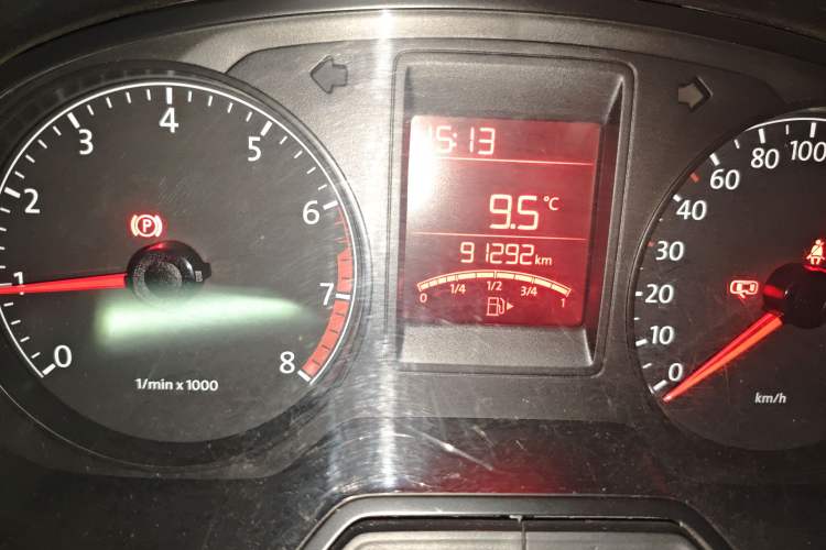 Used Volkswagen Jetta 2013 1.4L Manual Fashion Model Odometer Close Up