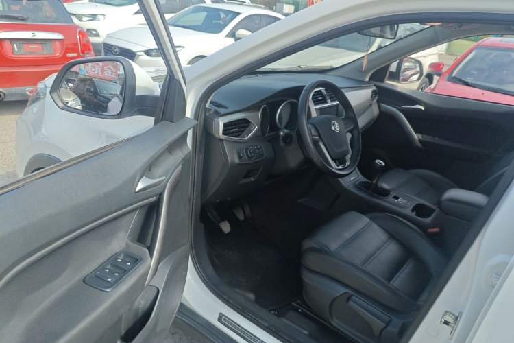 Used MG GS 2016 1.5TGI Manual Value Edition