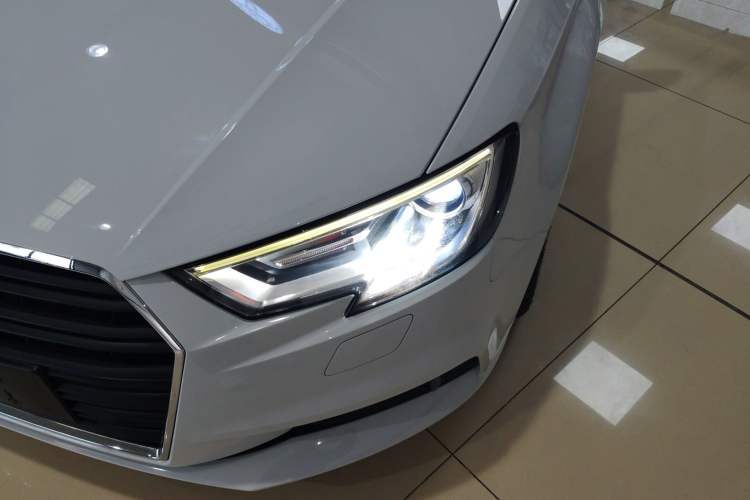 Used Audi A3 2018 30th Anniversary Edition Sportback 35 TFSI Ambition Model Left Front Headlight