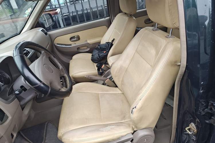 Used JMC Baodian 2013 2.8T Two-Wheel Drive Comfortable Value Edition JX493ZLQ4F
