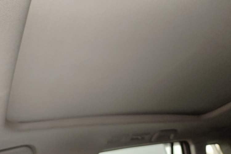 Used GAC Trumpchi GS8 2017 320T Two-Wheel Drive Luxury Smart Connectivity Version (7 Seats)