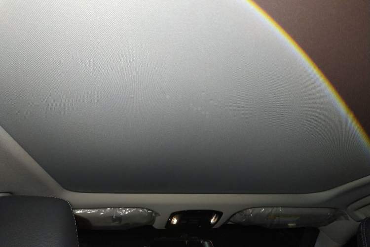 Used Toyota Harrier 2022 2.0L CVT Two-Wheel Drive Deluxe Edition