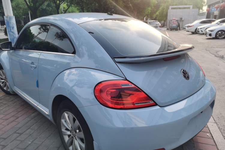 Used Volkswagen Beetle 2015 180TSI model Exterior 2