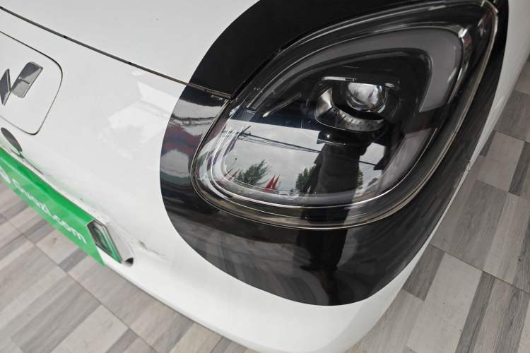 Used Wuling Hongguang MINIEV 2025 Four-Door Version Zhenxiang+ Edition Left Front Headlight