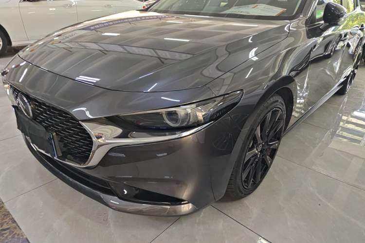 Used Mazda Mazda 3 Axela 2022 2.0L Automatic Zhi Rui Obsidian Edition