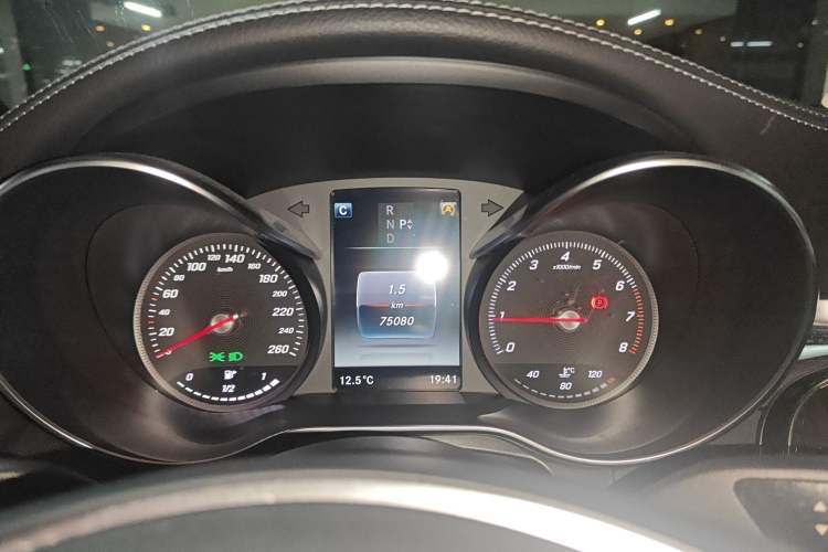 Used Mercedes-Benz GLC 2016 GLC 260 4MATIC Dynamic Edition