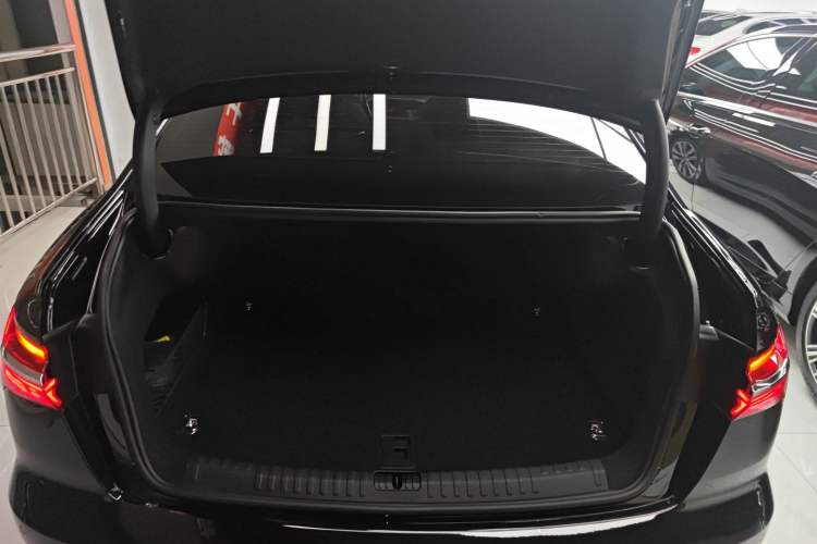 Used Audi A6L 2025 45 TFSI Prestige Dynamic Edition Trunk