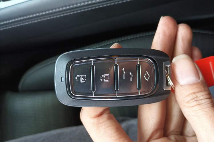 Used Infiniti Q50 2014 3.7L Luxury Sport Edition Vehicle Key