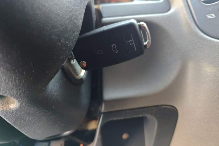 Used Mitsubishi Pajero 2008 V73 3.0L MT GL
