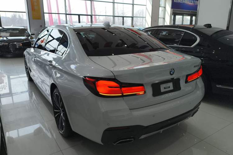 Used BMW 5 Series 2022 Restyled 530Li Leading Edition M Sport Package
