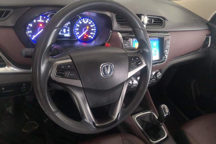 Used CHANGAN Lingxuan 2017 1.6L Manual Happiness Edition