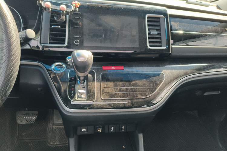 Used Honda Elysion 2019 2.0L Hybrid Luxury Edition