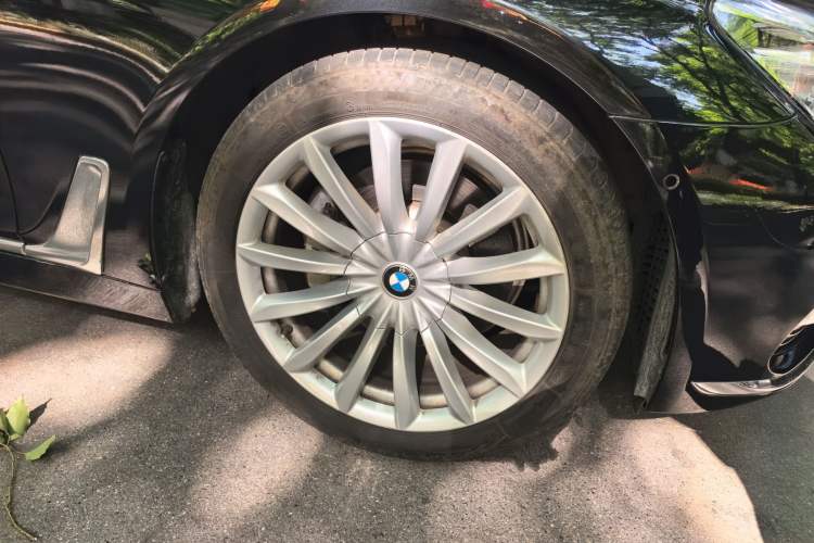 Used BMW 7 Series 2018 730Li Leading Model Excellence Package
