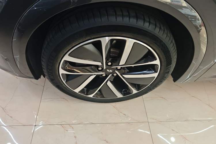 Used Li Auto L7 2023 Pro Model