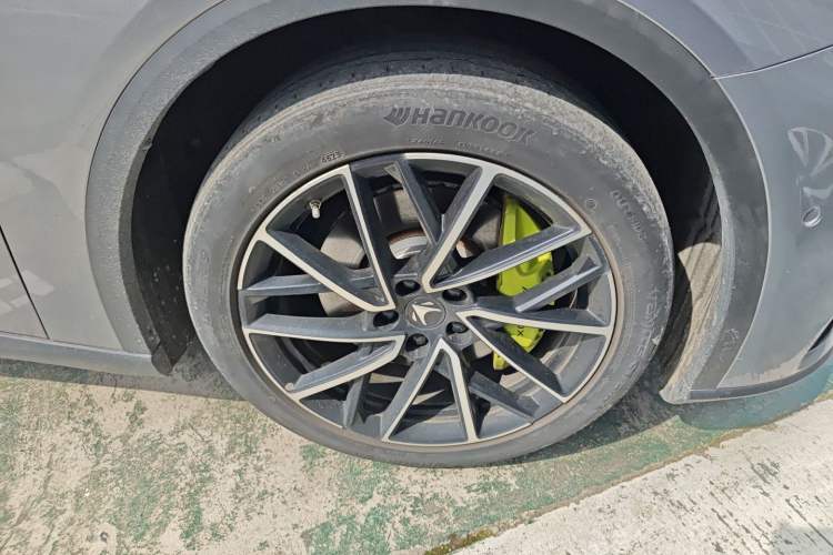 Used ARCFOX Alpha S5 2024 560MAX 185kW Right Front Wheel Hub