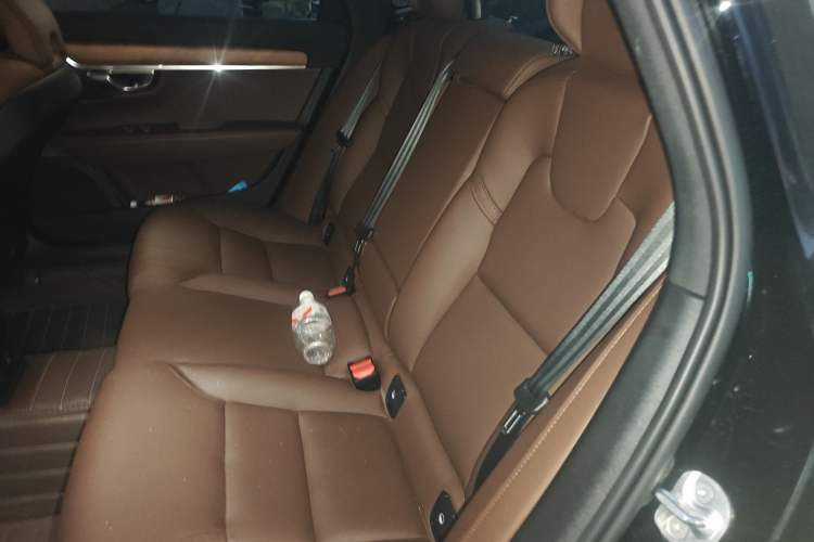 Used Volvo S90 2023 B5 Zhiyi Luxury Edition Left Rear Seat