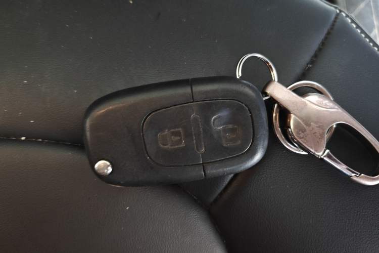 Used Dongfeng Aeolus H30 2014 CROSS 1.5L Automatic Zunyi Model