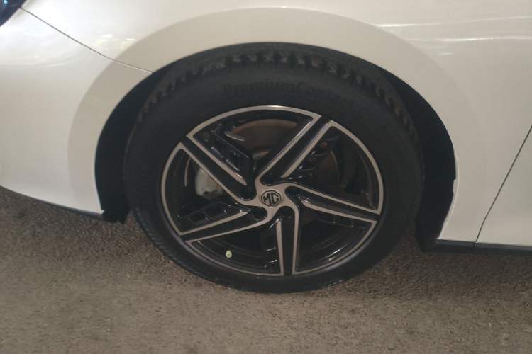 Used MG 7 2023 1.5T DCT Luxurious Supreme Edition