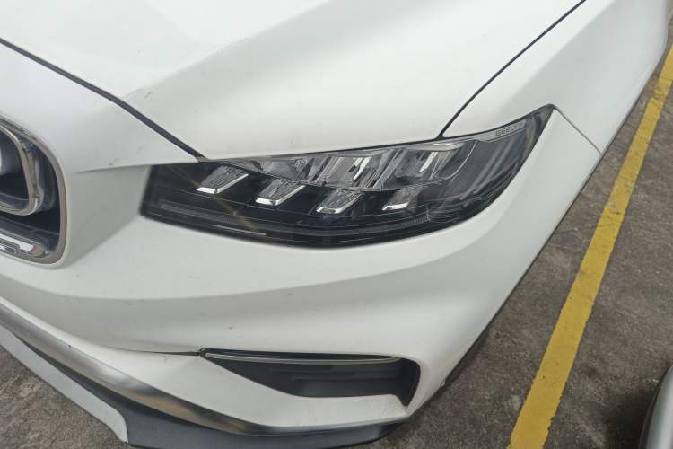 Used Geely Auto Emgrand X7 Sport 2020 1.5TD Automatic Smart Connect PRO Left Front Headlight