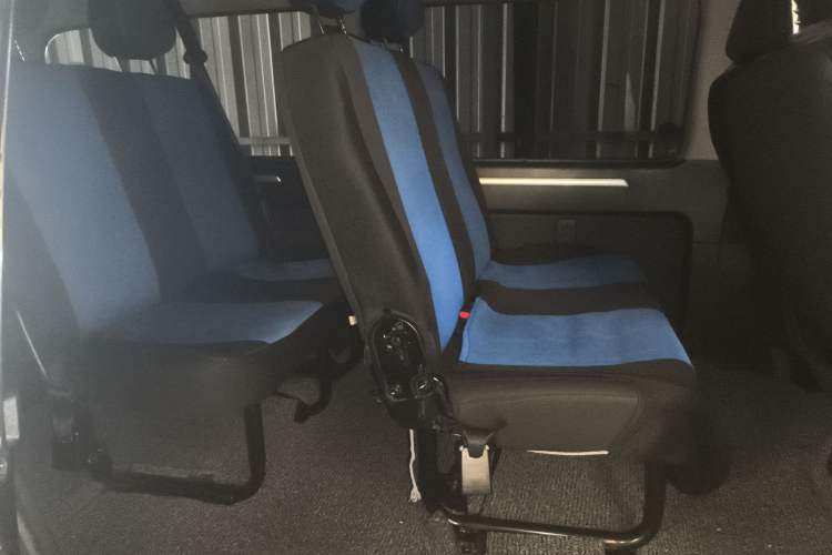 Used FORTHING Lingzhi 2023 M5L 1.6L Comfort 9-Seater