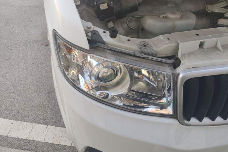 Used Jinbei New Hiace X30L 2021 1.5L Wealth Central Air Conditioning Edition Van China VI Standard SWC15M